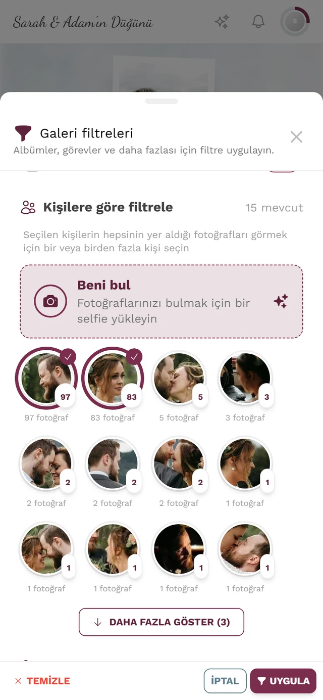 Galeri filtresindeki kişi kutucukları, ikisi halka ve onay işaretiyle seçilmiş