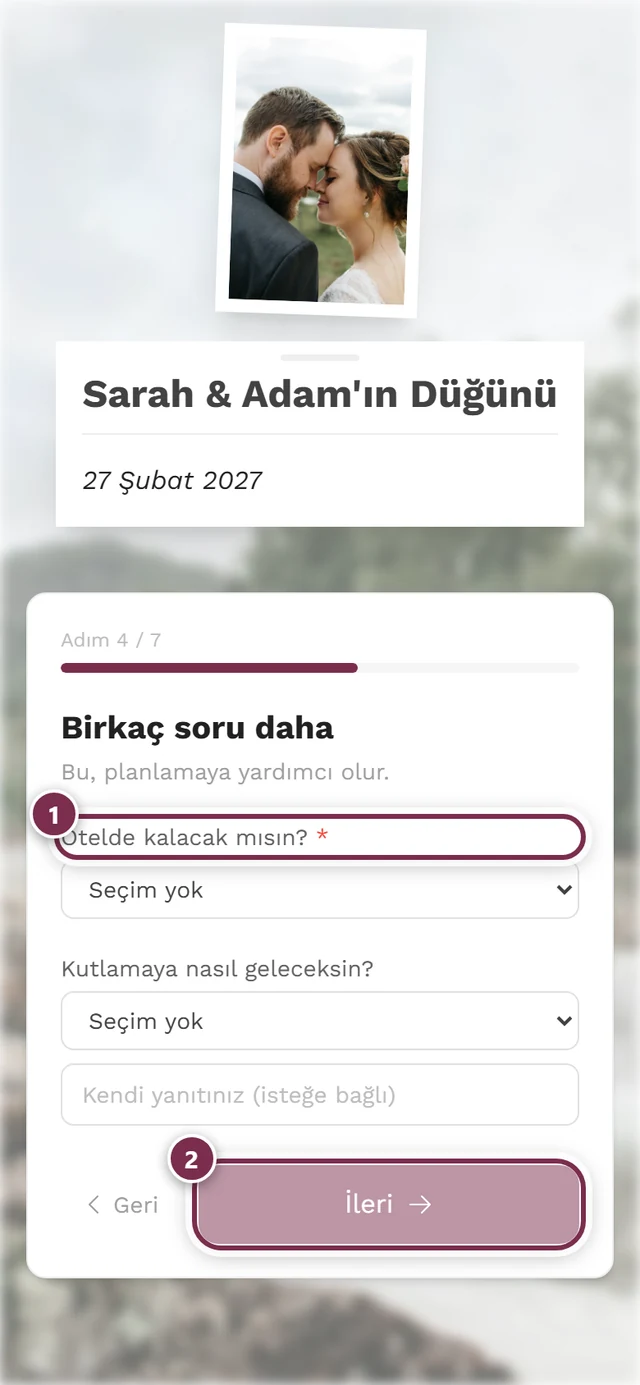 Kırmızı yıldızlı zorunlu soru ve soluk, basılamayan İleri düğmesi