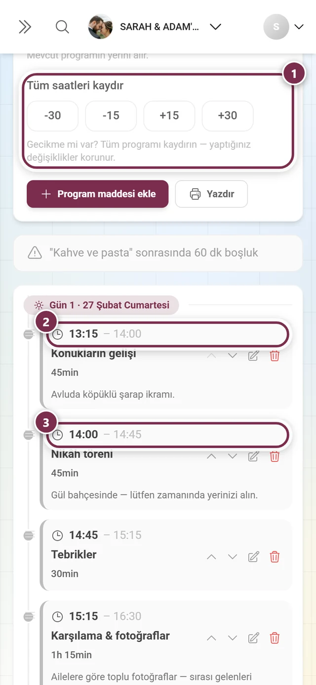 Dört düğme ve ilk iki program öğesi işaretli Tüm saatleri kaydır bloğu